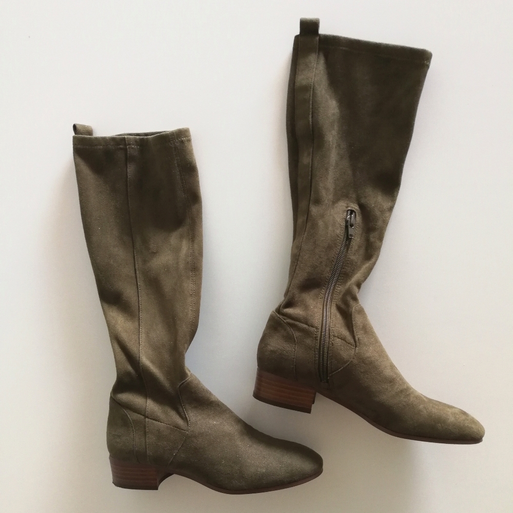 Nine West Olwynne Olive Green Suede Boots